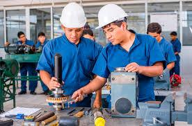mantenimiento-preventivo-y-correctivo-de-equipos-MT-Dotacion-y-Proteccion-SAS.jpg